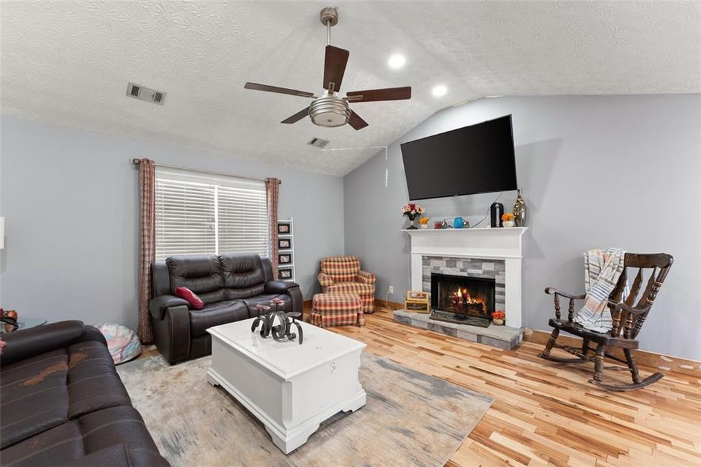135 Windfield Ridge Drive, Mount Airy, Georgia image 7