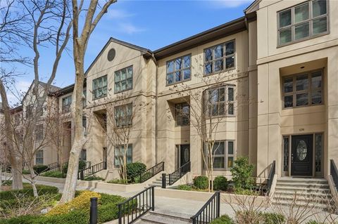 Townhouse For Sale - 3475 Oak Valley Road #120<br/> Atlanta, GA 30326