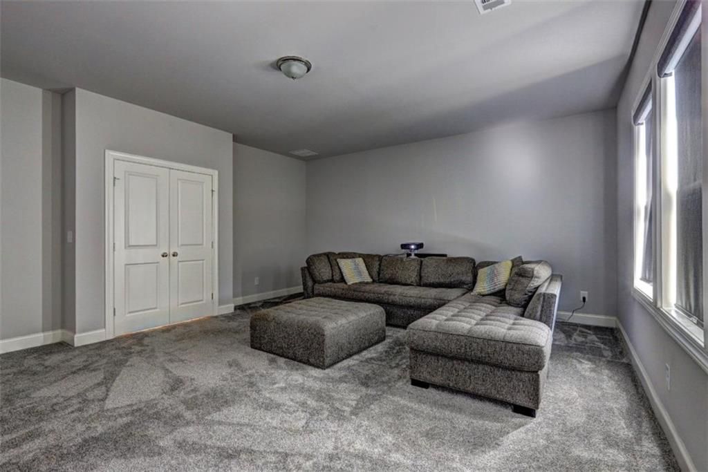 listing image 87