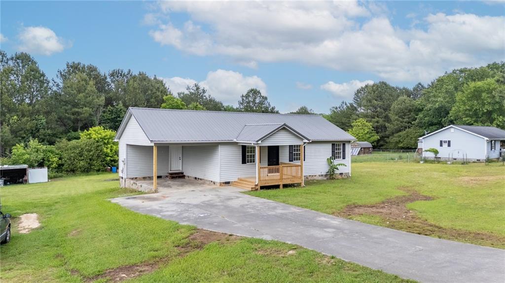 216 Brittney Drive, Calhoun, Georgia image 3