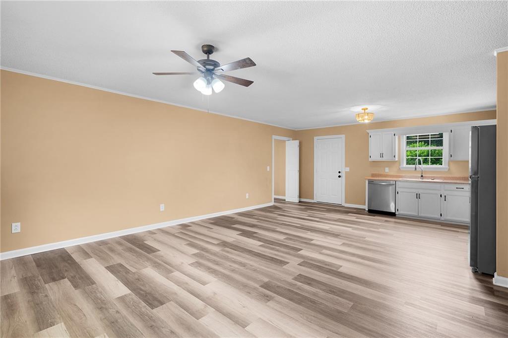 216 Brittney Drive, Calhoun, Georgia image 7
