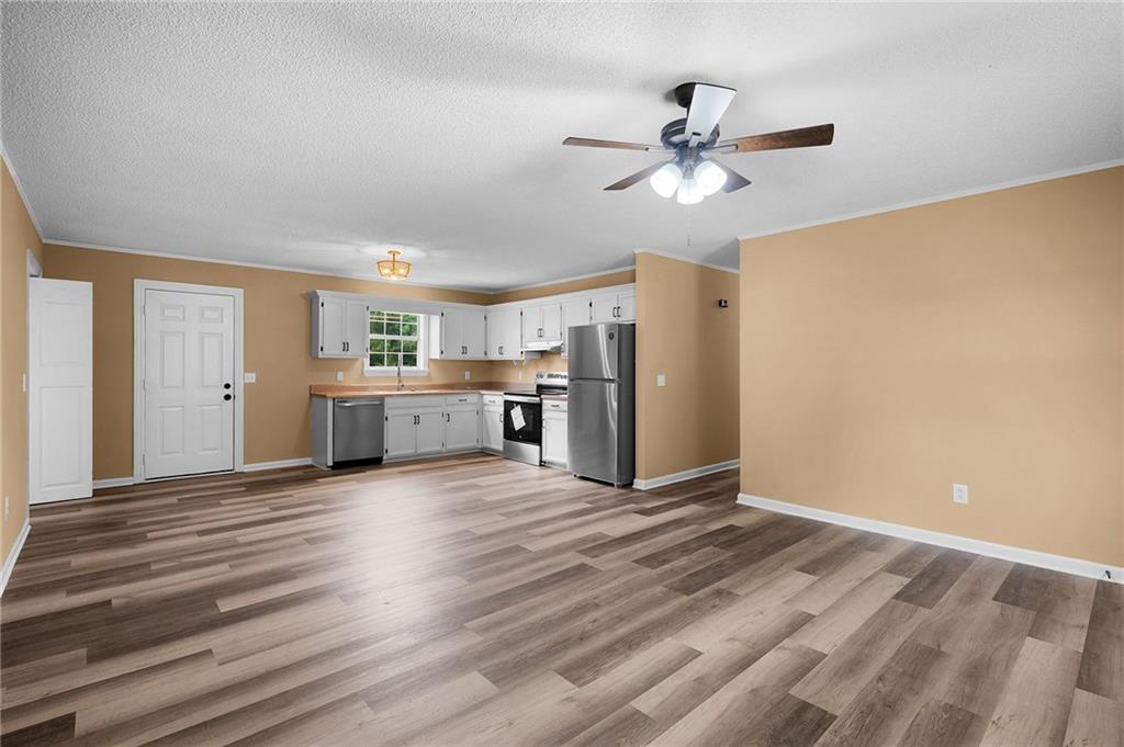 216 Brittney Drive, Calhoun, Georgia image 9