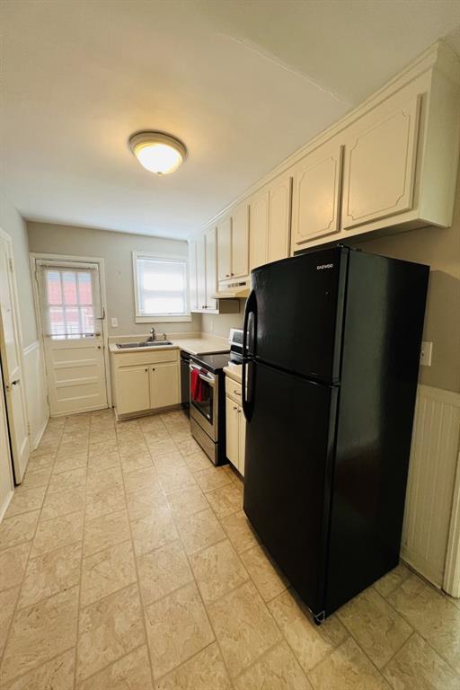 781 Courtenay Drive