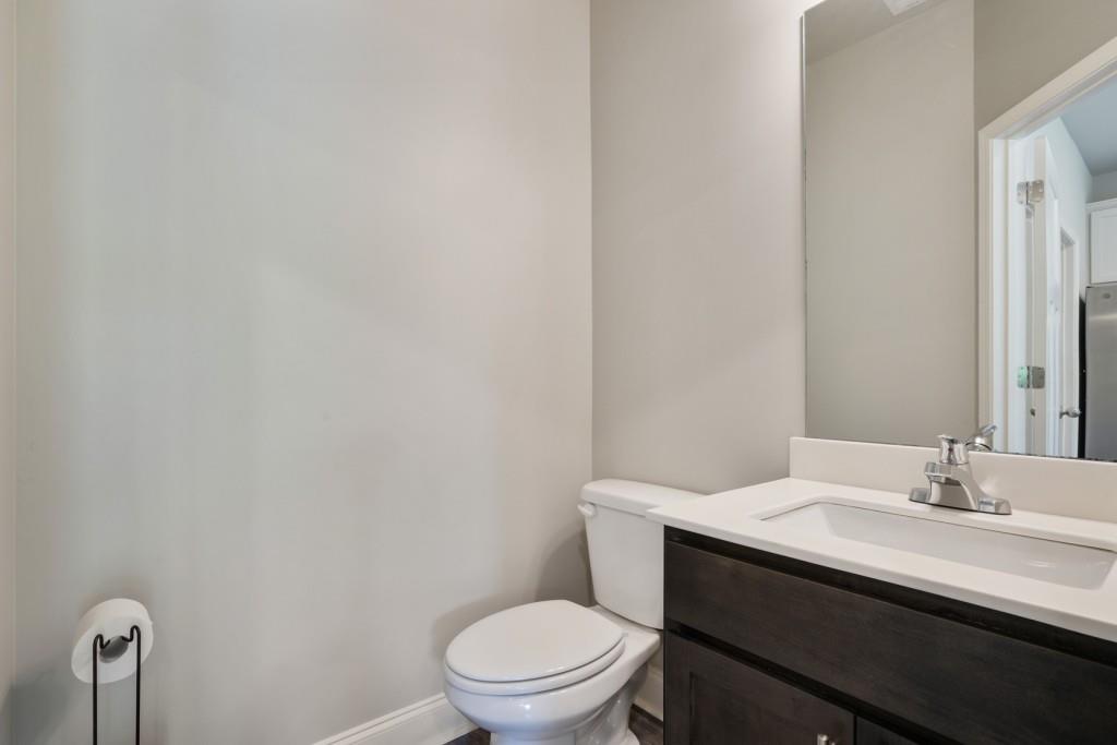 1360 Sugar Glen Court, Lawrenceville, Georgia image 14