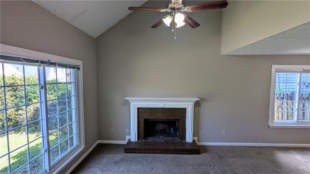 3751 Oakwood Manor