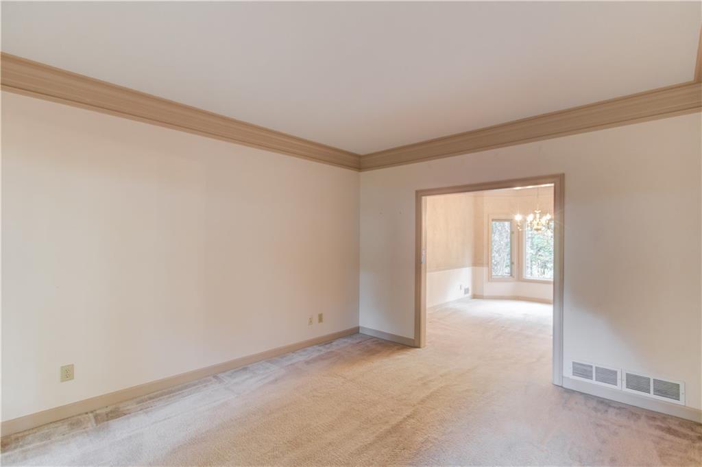 1667 Manhasset Farm Court, Atlanta, Georgia image 6
