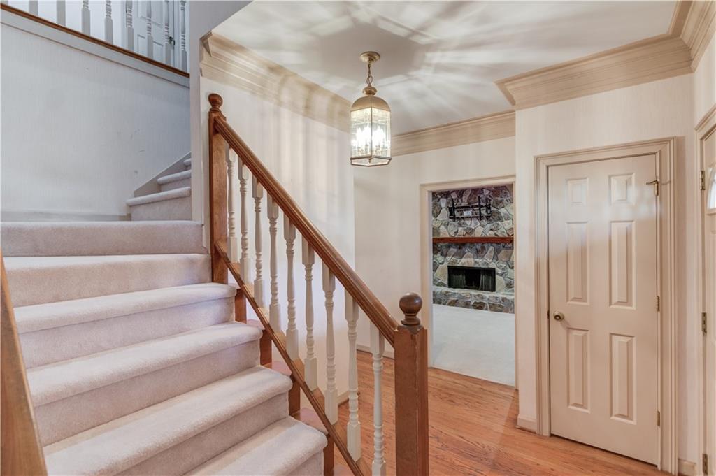 1667 Manhasset Farm Court