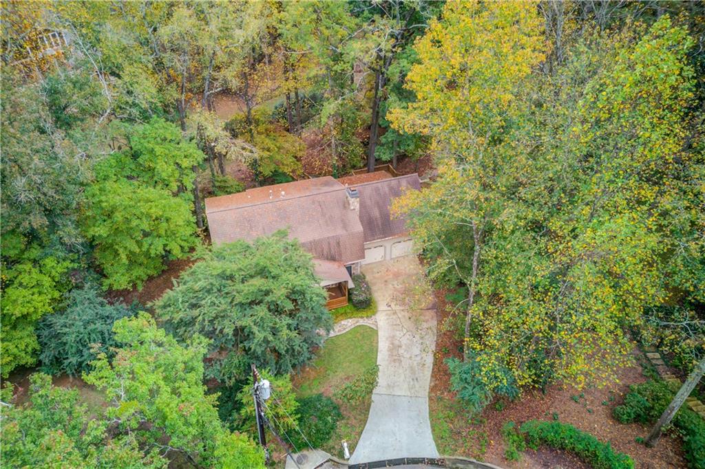 1667 Manhasset Farm Court