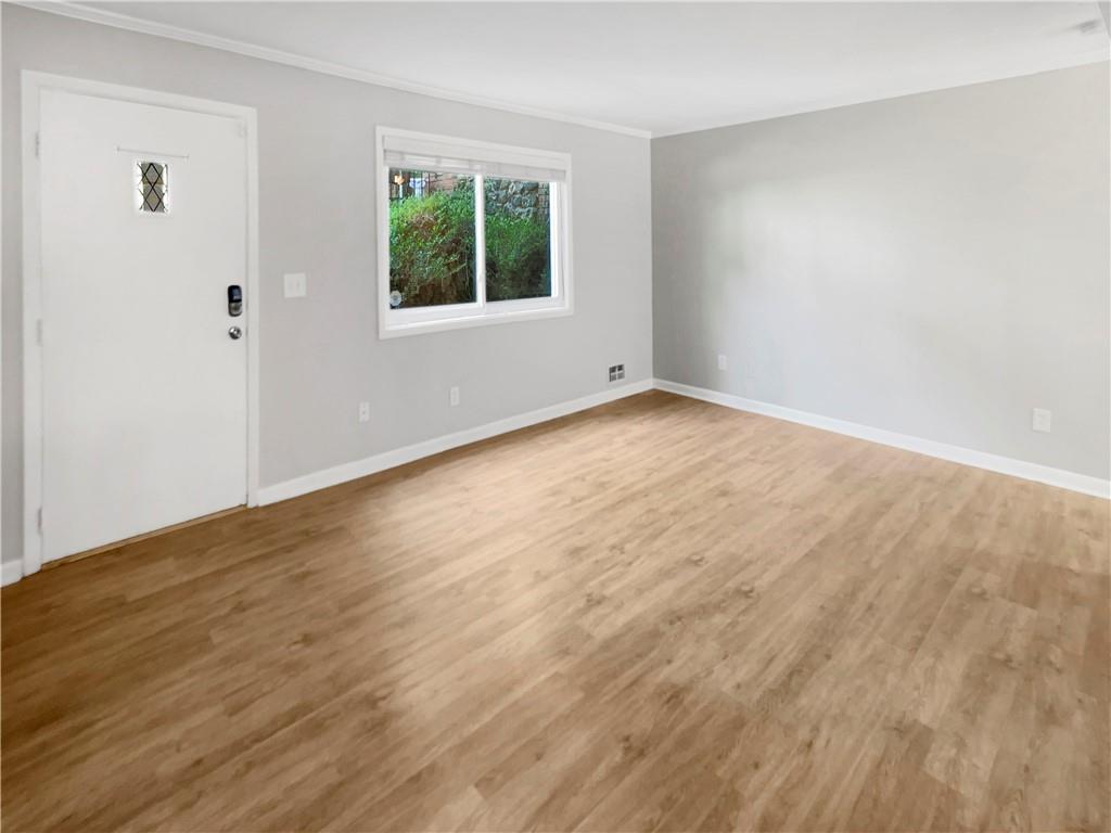 2416 Peachwood Circle NE 9
