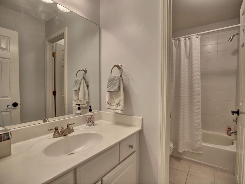 112 Estates At The Lake Drive, Canton, Georgia image 34