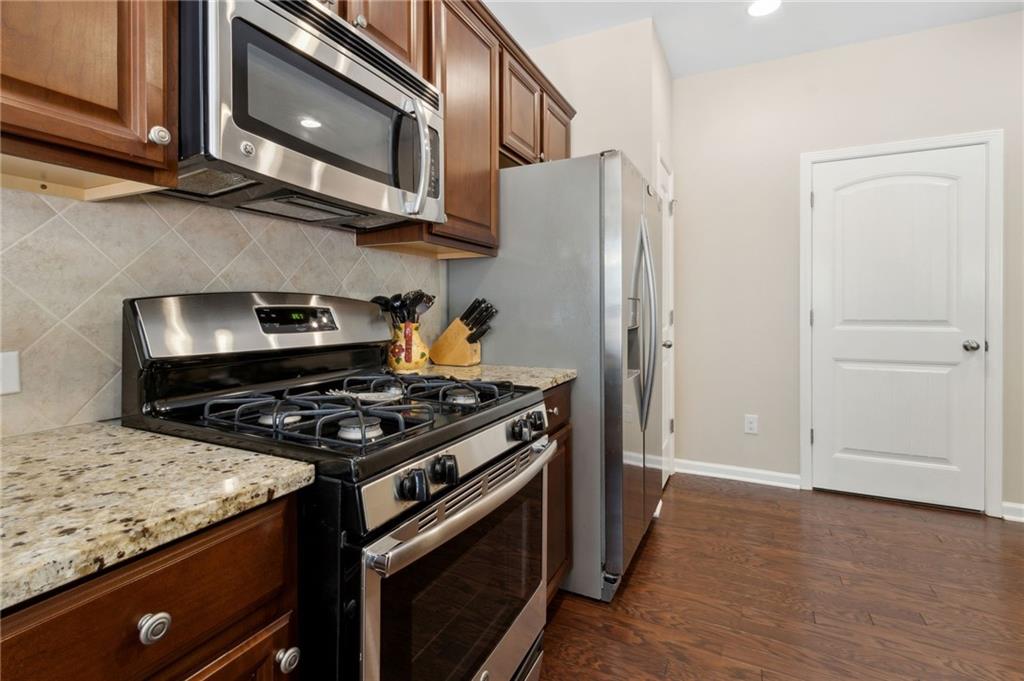 6160 Shiloh Woods Drive, Cumming, Georgia image 21