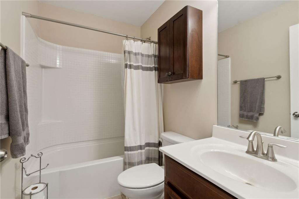 6160 Shiloh Woods Drive, Cumming, Georgia image 37