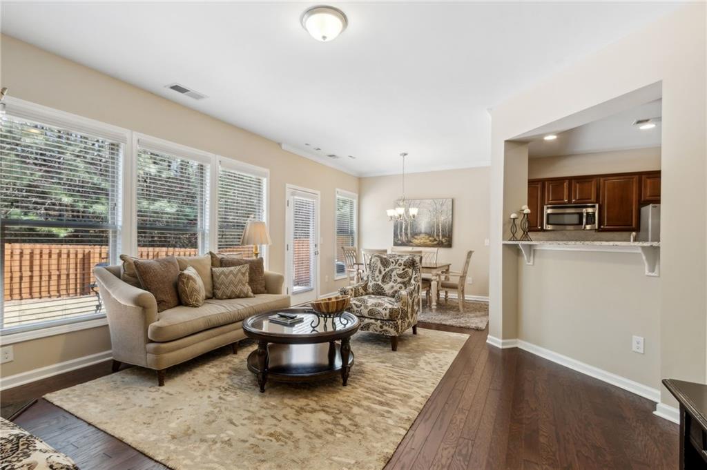 6160 Shiloh Woods Drive, Cumming, Georgia image 12