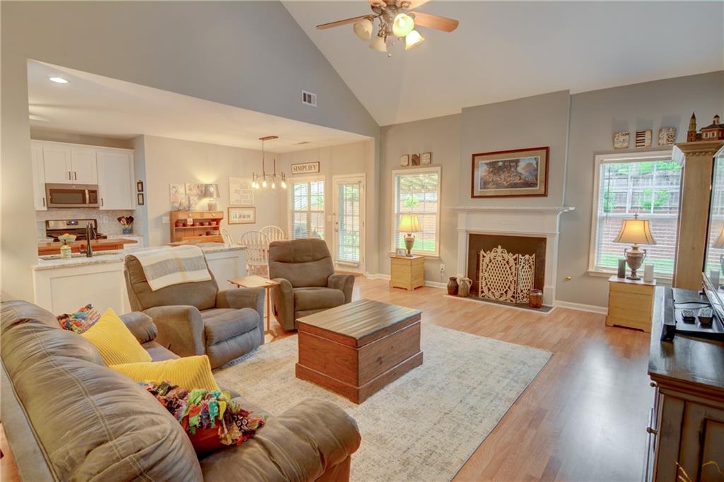 5720 Kennemore Drive, Alpharetta, Georgia image 18