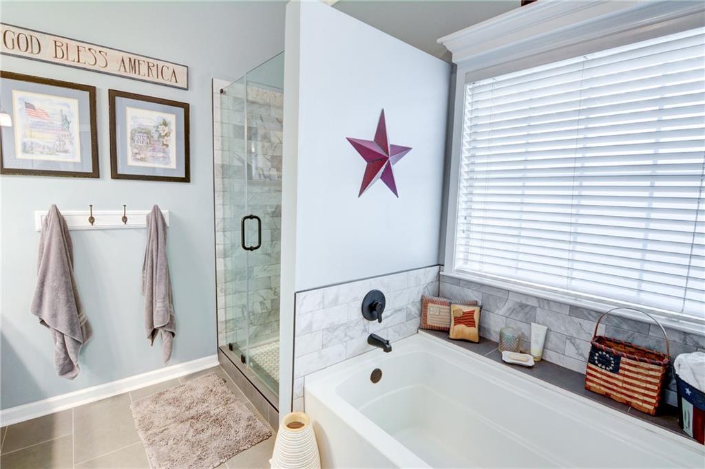 5720 Kennemore Drive, Alpharetta, Georgia image 38