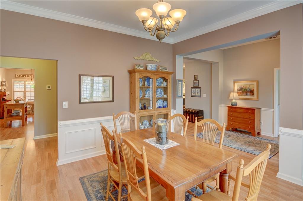 5720 Kennemore Drive, Alpharetta, Georgia image 12