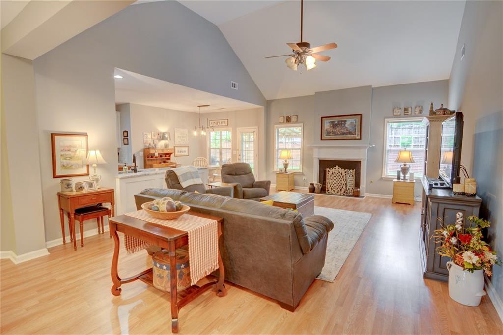 5720 Kennemore Drive, Alpharetta, Georgia image 17