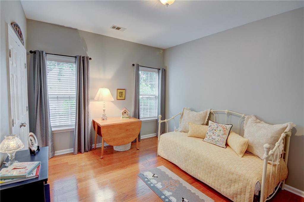 5720 Kennemore Drive, Alpharetta, Georgia image 50