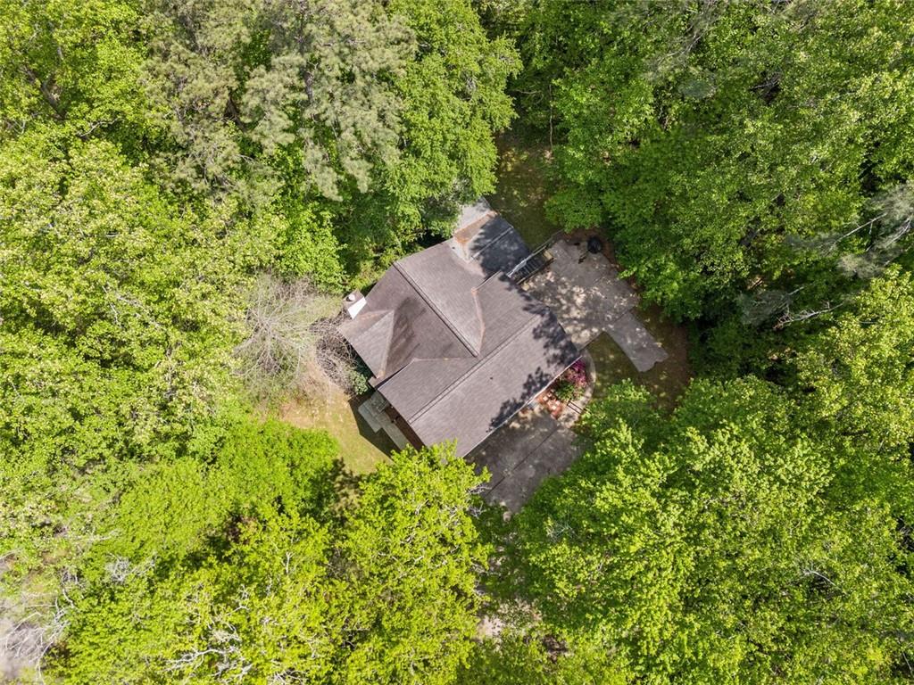 3420 Honeysuckle Lane, Lithia Springs, Georgia image 9