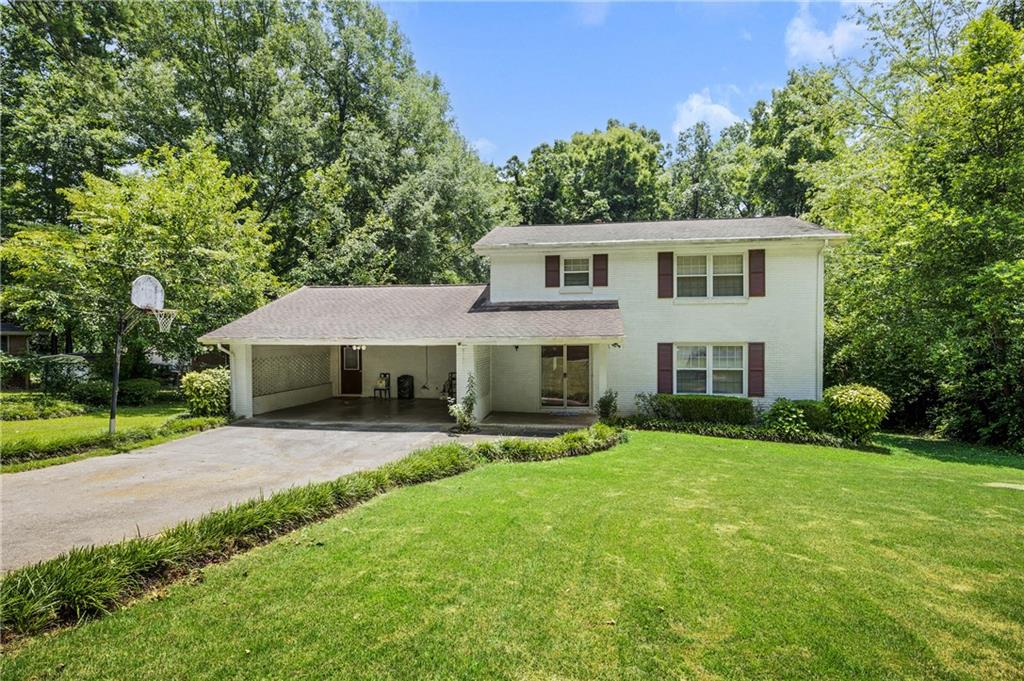 Welcome to this beautifully maintained 3-bedroom, 2.5-bathroom home nestled in the established Hambrick Downs community of Stone Mountain. This all-brick residence offers timeless curb appeal and a thoughtfully manicured lawn, both front and back, creating a warm and inviting first impression.
Inside, you'll find spacious living areas with plenty of natural light, ideal for both relaxing and entertaining. Recent upgrades include a **new HVAC system** and **new water heater**, providing peace of mind and energy efficiency for years to come.
Enjoy the comfort of a well-laid-out floor plan, generous bedrooms, and a primary suite with its own private bath. The home sits in a quiet neighborhood with **no HOA or community fees**, offering more flexibility and freedom for homeowners.
Conveniently located just minutes from schools, shopping, dining, and Stone Mountain Park, this property is a must-see!