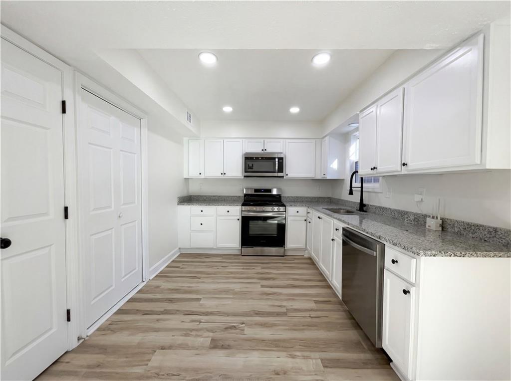 1287 Old Countryside Circle W