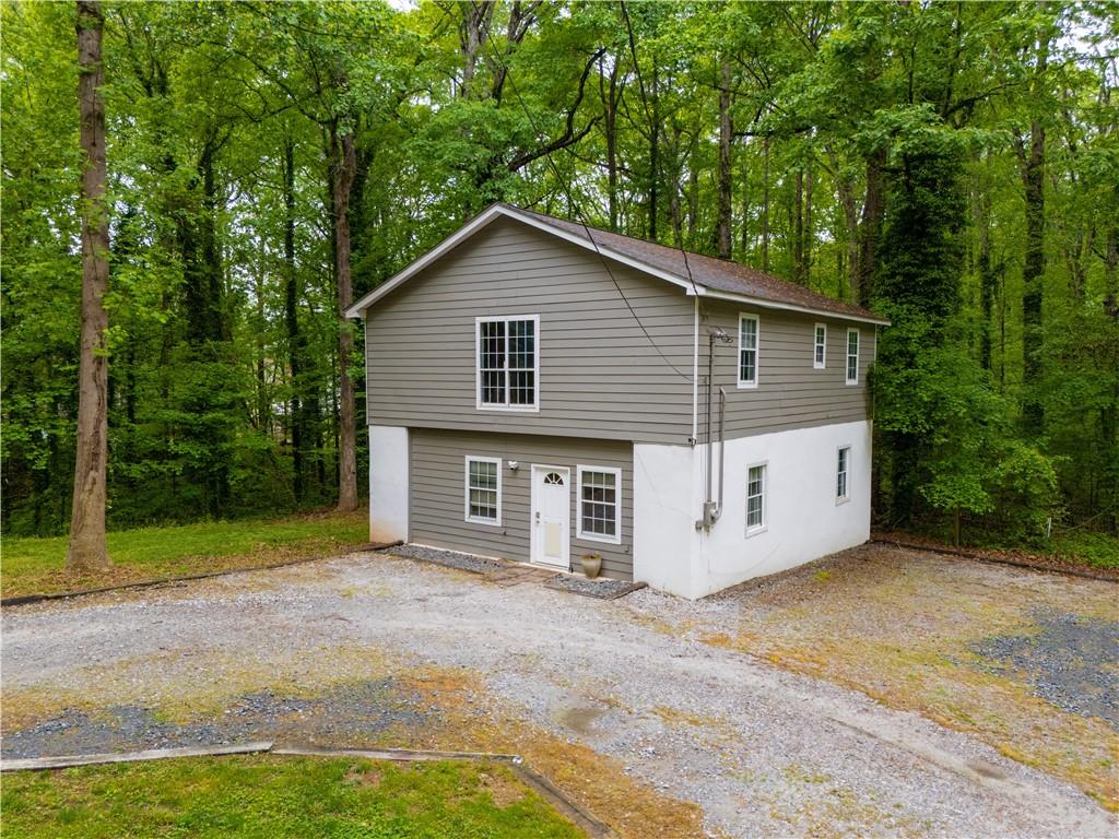 4242 Cascade Road SW