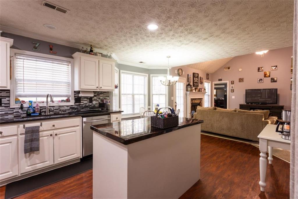 531 Lindsey Way, Social Circle, Georgia image 13