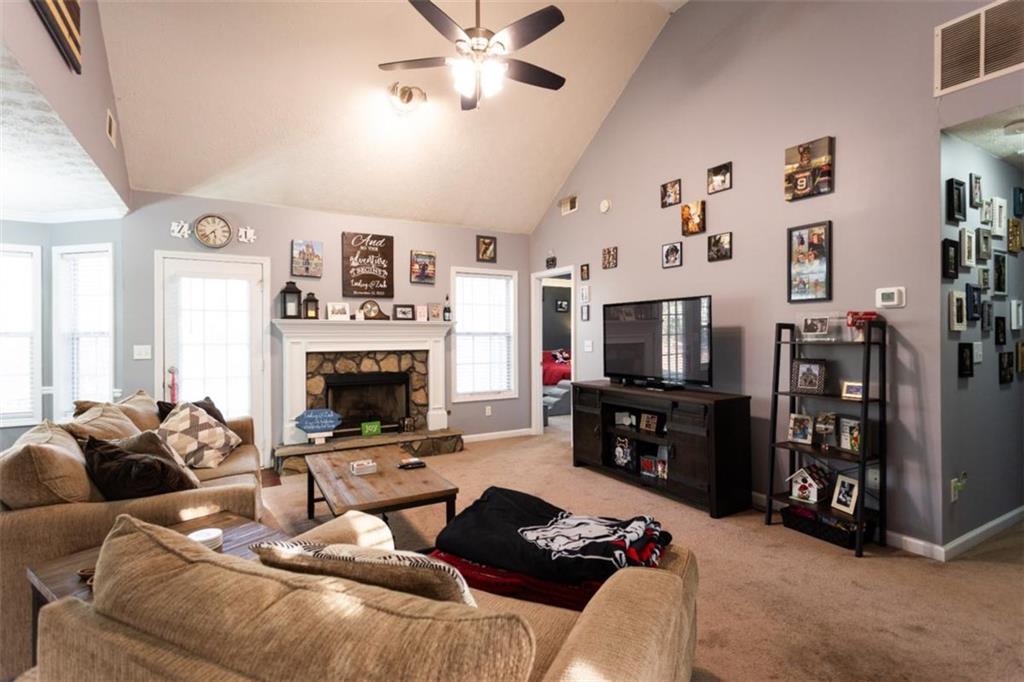 531 Lindsey Way, Social Circle, Georgia image 5