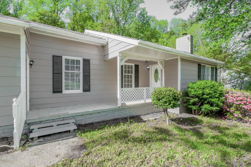 2374 Rolling Acres Drive, Conyers, Georgia image 2