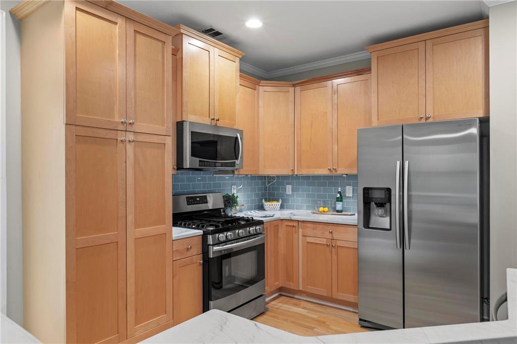 Village Walk of East Atlanta - Residential