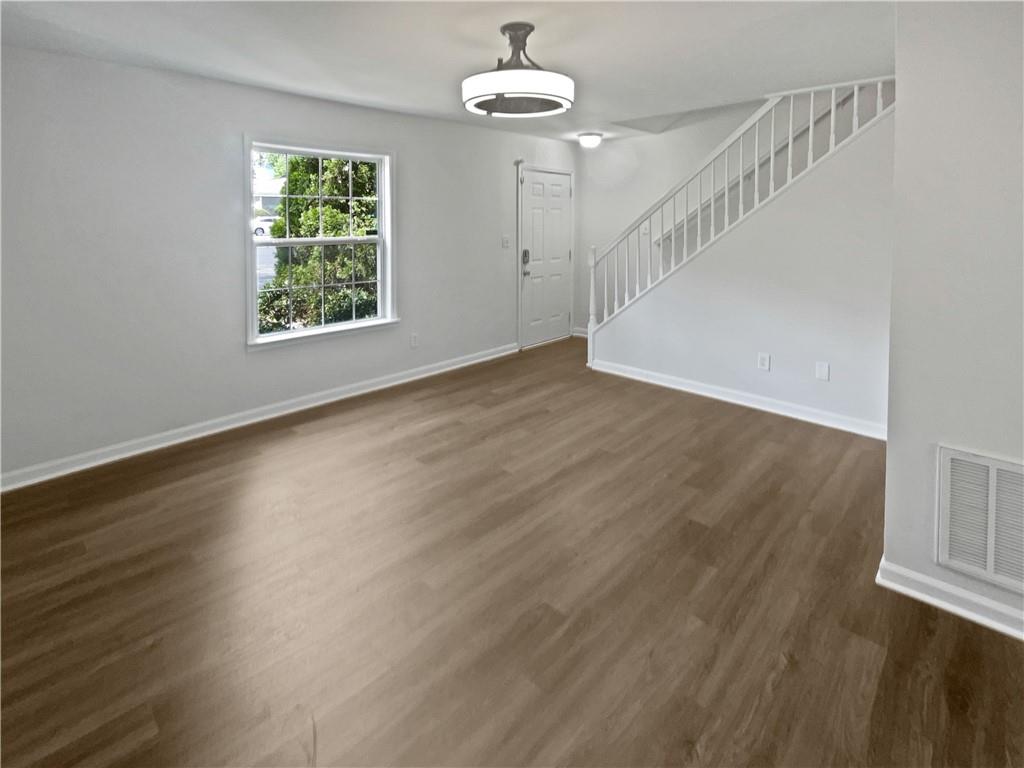 806 Brighton Point
