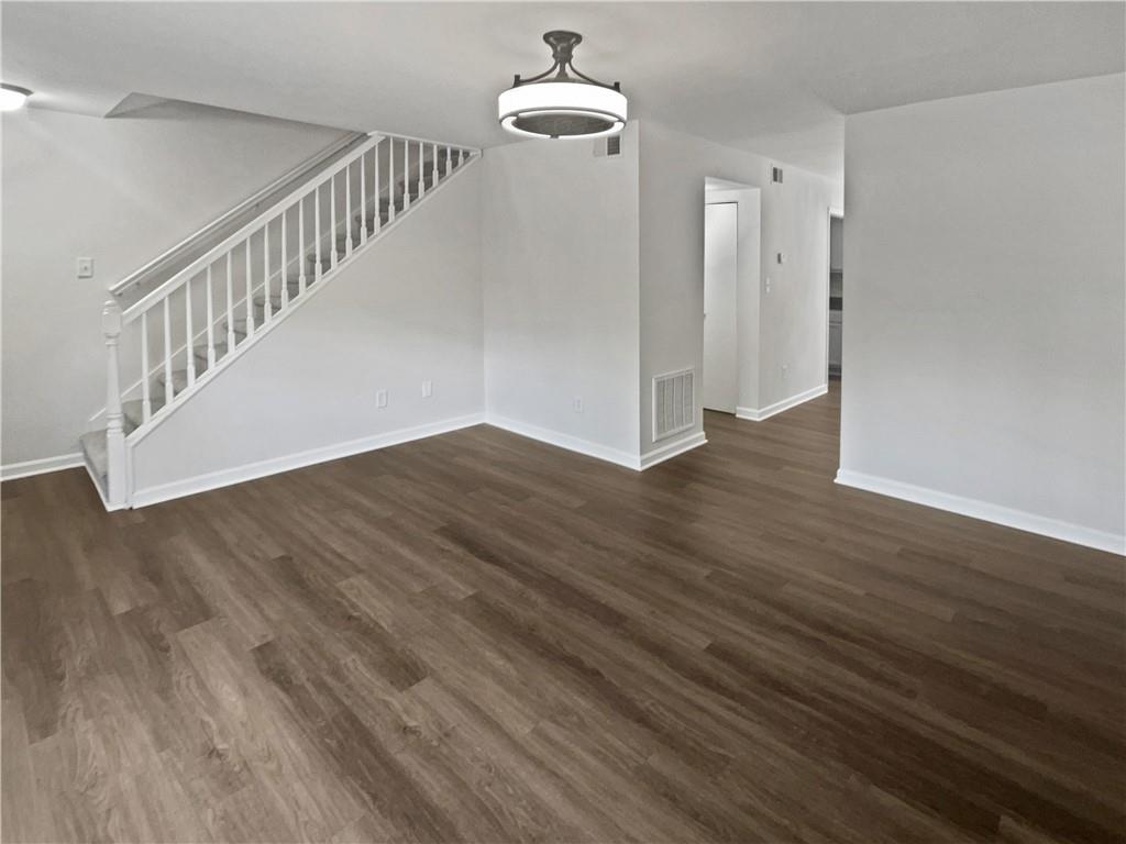806 Brighton Point, Atlanta, Georgia image 16