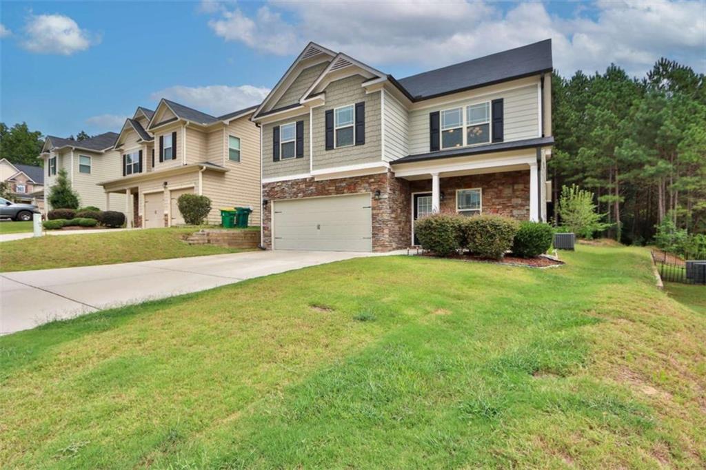 486 Crestmont Lane