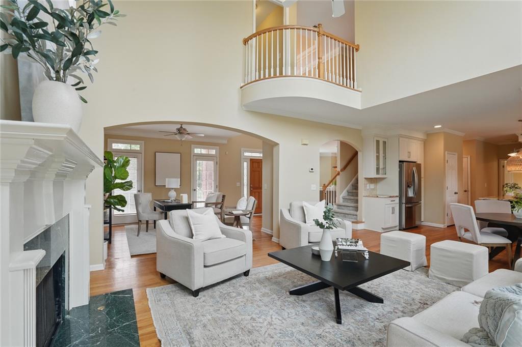 KINGS FARM - Residential