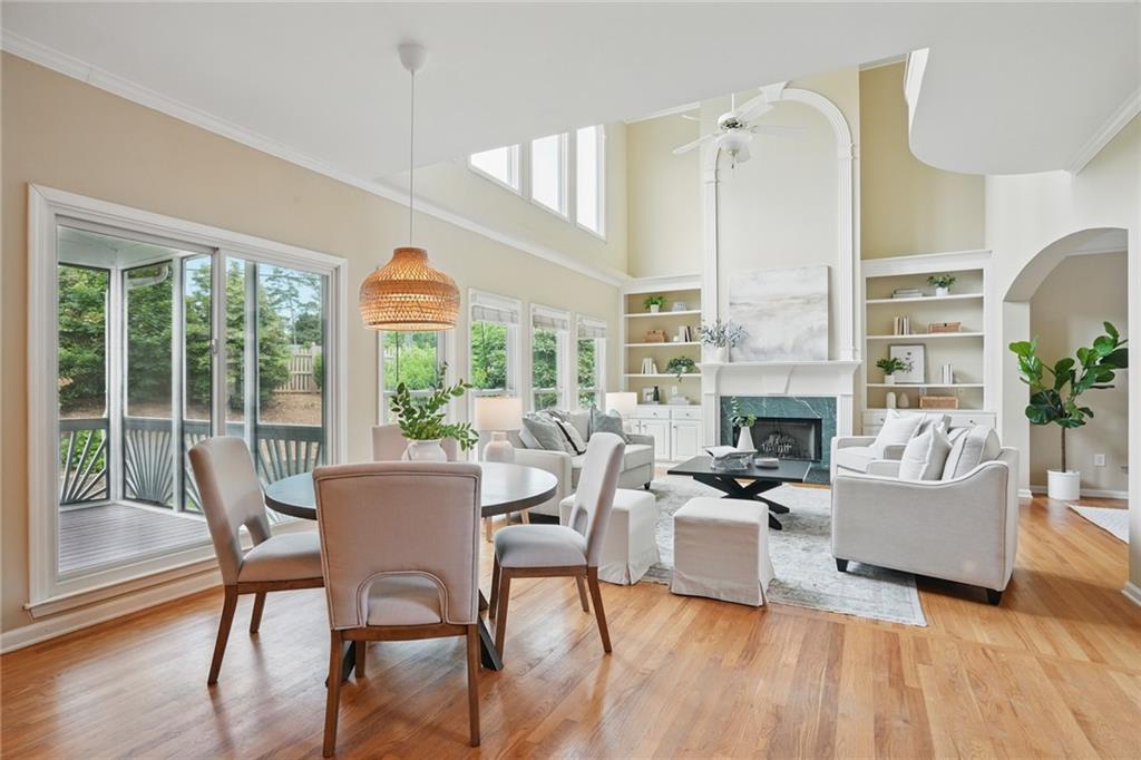 KINGS FARM - Residential