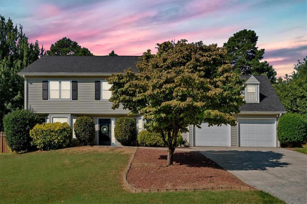 3262 WINTERBERRY Circle