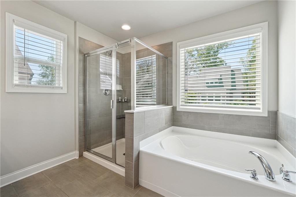 787 Belrose Drive, Smyrna, Georgia image 7