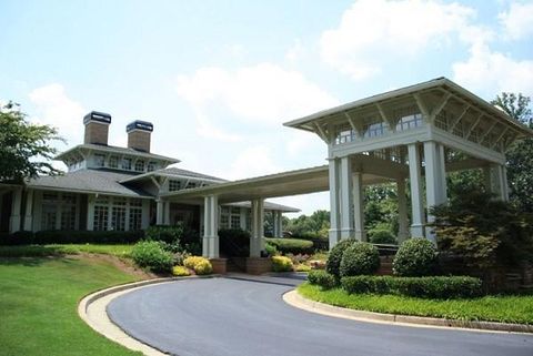 A home in Dacula