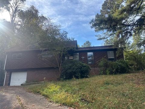 Photo of 621 The General Avenue, Woodstock, GA 30189 (MLS # 7671028)