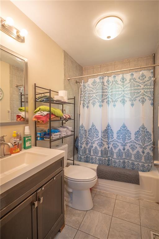 14 Robin Hood Road NE