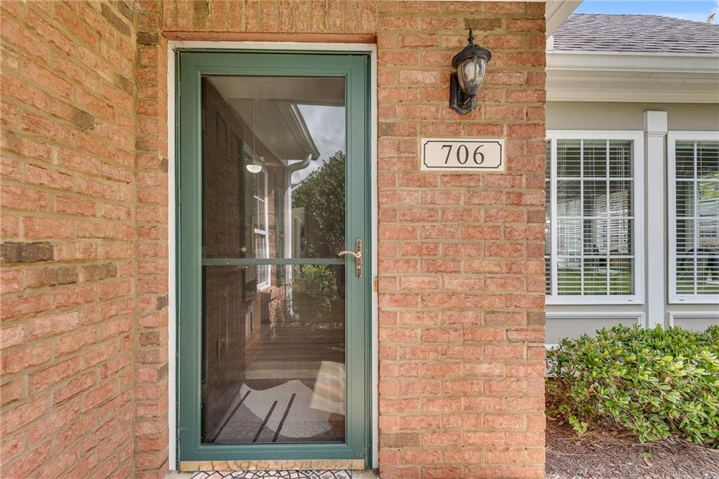 706 Village Lane