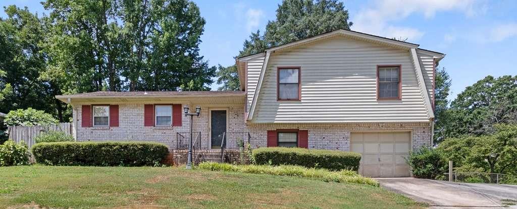 Lovely Home in Quiet Neighborhood! Spacious 3-bedroom, 2-bath home with an attached 1-car garage. Conveniently located near Downtown Decatur, Atlanta, I-20, and I-285. This inviting home offers a large front and backyard. Inside, enjoy a generous living space, perfect for everyday comfort or hosting guests. Plus, the powered exterior garage provides excellent storage or potential for a workshop or additional living area.