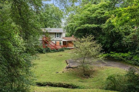 998 Northrope Drive NE Atlanta GA 30324