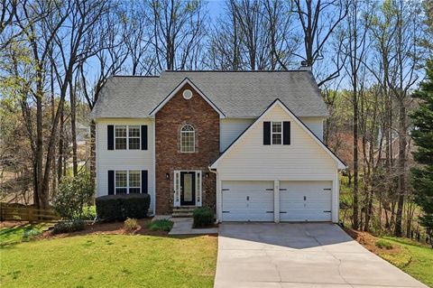 Homes For Sale - 6705 N Glen Drive<br/> Cumming, GA 30028