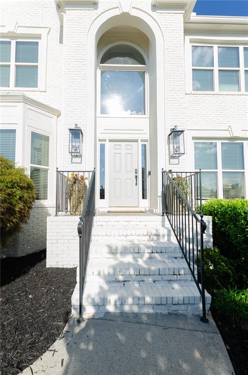 3713 Lake Edge Drive
