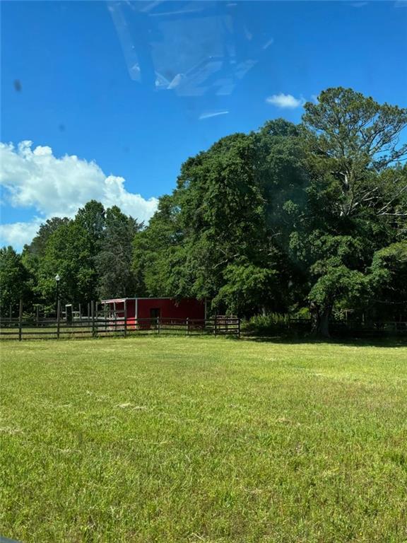 2071 HIGHWAY 142 E