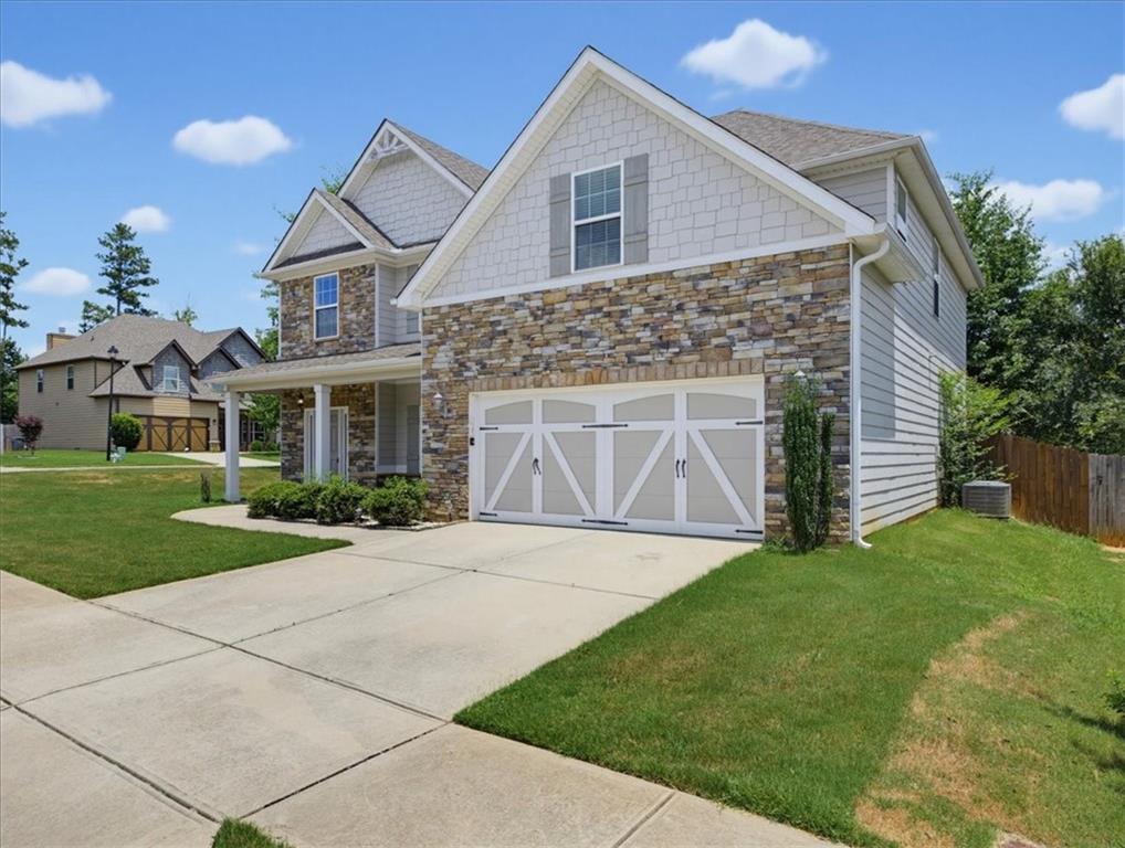 15 Hughston Walk