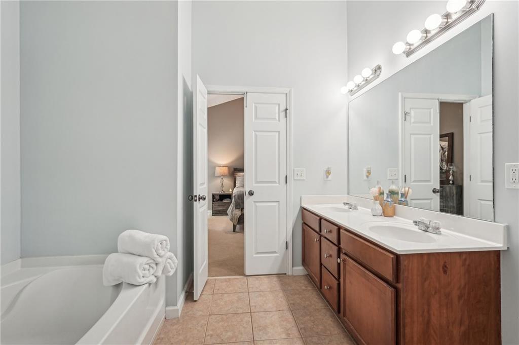2910 Cross Creek Drive, Cumming, Georgia image 25