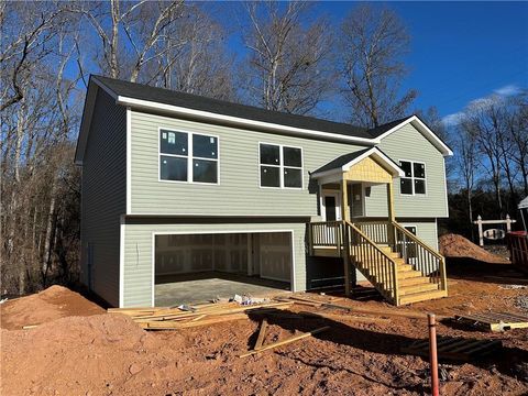 140 Highland Pointe Drive Alto GA 30510