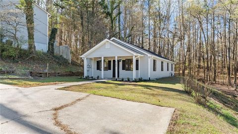 Homes For Sale - 4383 Mitchell Hill Drive<br/> Acworth, GA 30101